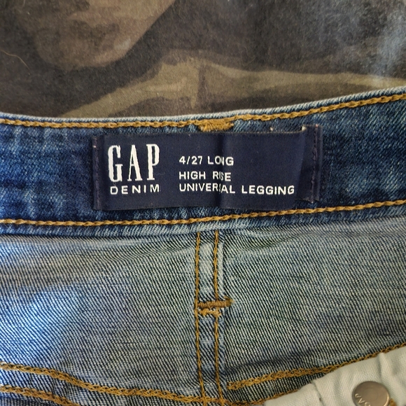GAP 27L High Rise Jeans sz 4 - Picture 3 of 8